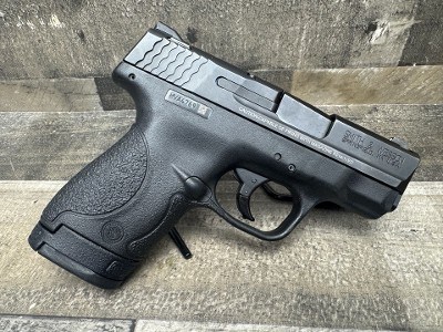 SMITH & WESSON M&P40 SHIELD .40 S&W - Image 2 of 3