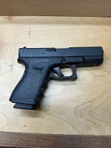 GLOCK G23 GEN 3 .40 S&W - 1 of 3
