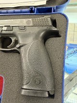 SMITH & WESSON M&P 40 .40 CALIBER - 3 of 3