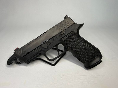 WILSON COMBAT P320 9MM LUGER (9x19 PARA) - Image 1 of 3