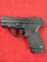 SMITH & WESSON M&P 40 M2.0 .40 CALIBER - 1 of 3