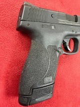 SMITH & WESSON M&P 40 M2.0 .40 CALIBER - 2 of 3
