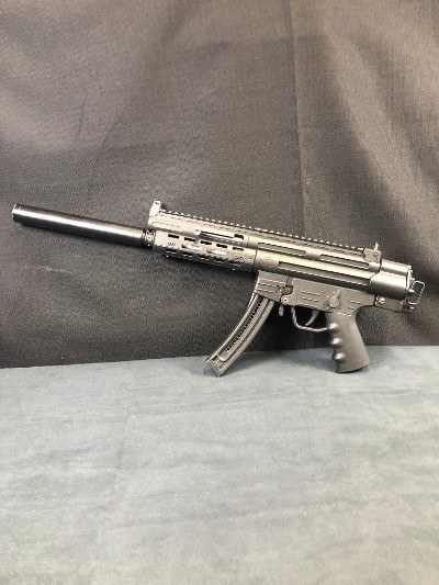 GSG GERMAN SPORT GUNS GSG-16 .22 LR - Image 1 of 3