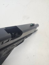 GLOCK 22 GEN 4 40 Smith & Wesson - 3 of 3