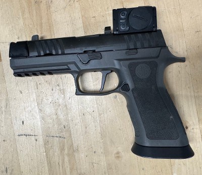 SIG SAUER P320 9MM LUGER (9x19 PARA) - Image 1 of 3