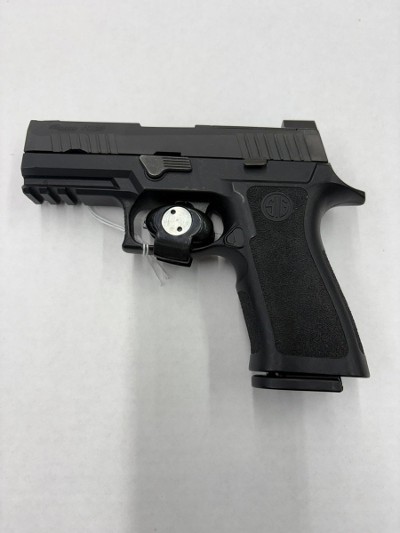 SIG SAUER P320 9MM LUGER (9x19 PARA) - Image 1 of 3