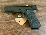 GLOCK G17 GEN5 9MM LUGER (9x19 PARA) - 1 of 2