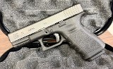 GLOCK G23 GEN 3 .40 S&W - 2 of 3