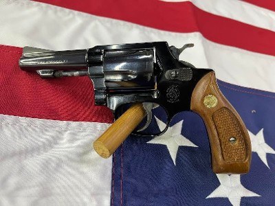 SMITH & WESSON 37 AIRWEIGHT .38 SPL - Image 1 of 3