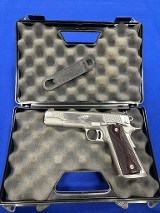 KIMBER CLASSIC STAINLESS GOLD MATCH .45 ACP - 3 of 3