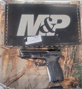 SMITH & WESSON M&P 9 SHIELD M2.0 9MM LUGER (9x19 PARA) - 1 of 3