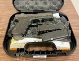 GLOCK G23 GEN 4 .40 S&W - 1 of 3