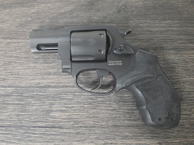 TAURUS 856 .38 SC - Image 1 of 3