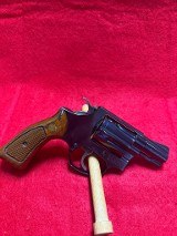 SMITH & WESSON MODEL 36 CHIEF&sbquo;S SPECIAL (DEMO) .38 SPL - 1 of 3