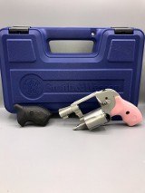 SMITH & WESSON 638-3 .38 SPL +P - 1 of 3
