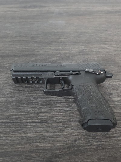 HECKLER & KOCH P30L 9MM LUGER (9x19 PARA) - Image 1 of 3