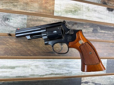 SMITH & WESSON 19-5 .357 MAG - Image 2 of 3