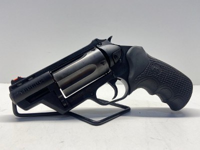 TAURUS JUDGE PUBLIC DEFENDER .45LC/.410GA - Image 1 of 3