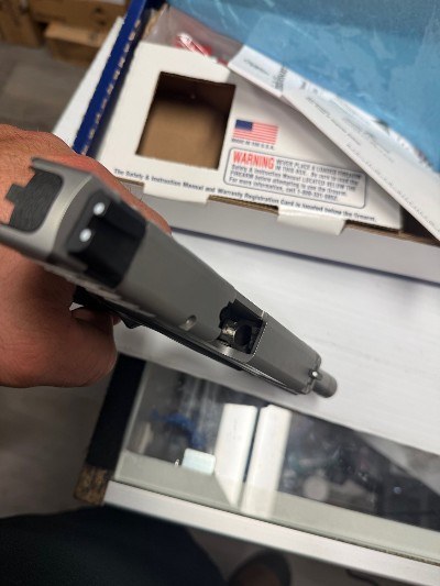 SMITH & WESSON SD9 VE 9MM LUGER (9X19 PARA) - Image 1 of 3