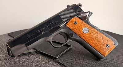 COLT COMBAT COMMANDER .45 ACP - Image 1 of 3