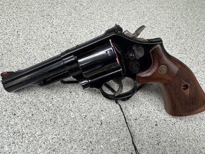 SMITH & WESSON 19-9 .357 MAG - Image 2 of 3