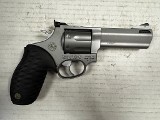 TAURUS TRACKER 627 .357 MAG - 2 of 3