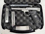 SMITH & WESSON SW22 VICTORY .22 LR - 1 of 3