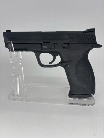 SMITH & WESSON M&P 40 40 Smith & Wesson - Image 1 of 3