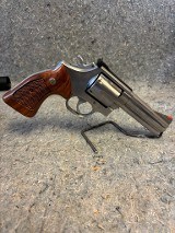 SMITH & WESSON 686 .357 MAG - 2 of 3