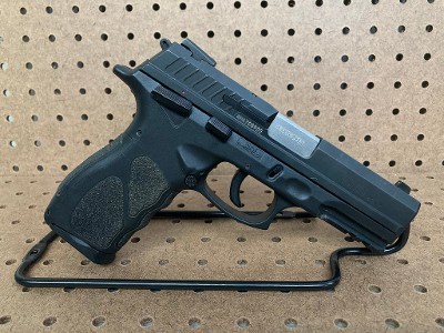 TAURUS TH45 .45 ACP - Image 1 of 3