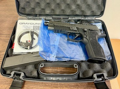 SIG SAUER P226 ELITE 9MM LUGER (9x19 PARA) - Image 1 of 3
