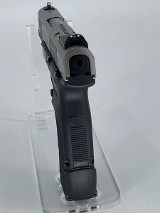 RUGER SR9C 9MM LUGER (9x19 PARA) - 3 of 3