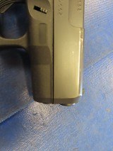 GLOCK G27 GEN 4 .40 S&W - 2 of 3