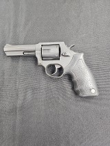 TAURUS 82 .38 SC - 2 of 3
