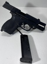 SMITH & WESSON M&P 40 M2.0 .40 S&W - 3 of 3