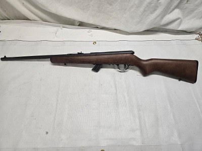 SAVAGE ARMS SAVAGE MARK II 22LR 5 SHOT .22 LR - Image 1 of 3