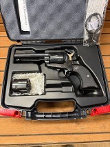 RUGER NEW MODEL BLACKHAWK CONVERTIBLE .357 MAG - 1 of 3