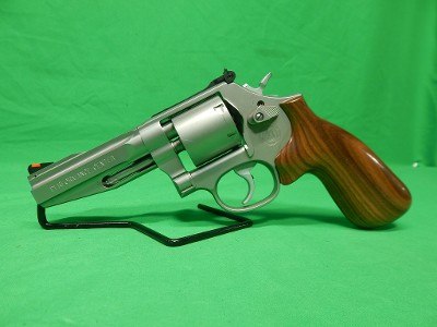 SMITH & WESSON 686-7 PERFORMANCE CENTER .38 SUPER - Image 3 of 3