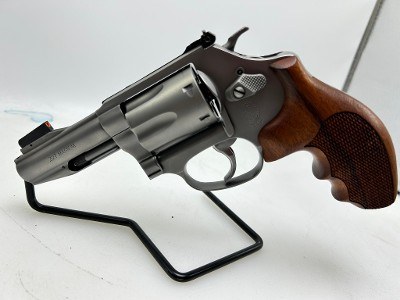 SMITH & WESSON MODEL 632-1 327 - Image 1 of 3