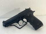 BERETTA 96D CENTURION 40 Smith & Wesson - Image 1 of 3
