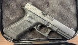 GLOCK G22 GEN 4 .40 S&W - 2 of 3