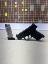 SMITH & WESSON M&P 40 SHIELD 40 Smith & Wesson - Image 1 of 3