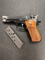 SMITH & WESSON Model 39-29MM LUGER (9x19 PARA) - 2 of 3