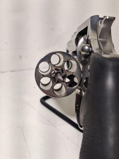 COLT KING COBRA STAINLESS .357 MAG - Image 9 of 12