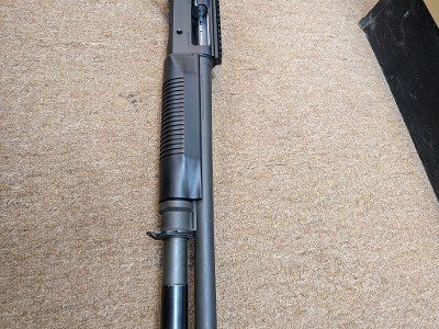 BENELLI M4 12 GA - Image 11 of 25