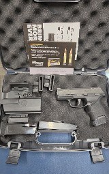 SIG SAUER P365 TACPAC (MANUAL SAFETY) 9MM LUGER (9X19 PARA) - Image 1 of 3