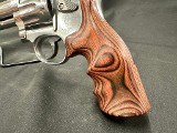 SMITH & WESSON 617 .22 LR - 10 of 14