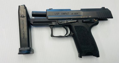 HECKLER & KOCH USP COMPACT .40 S&W - Image 5 of 13