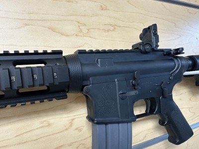 BUSHMASTER XM15-E2S 5.56X45MM NATO - Image 3 of 13