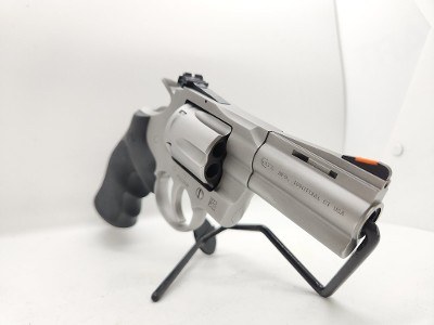 COLT PYTHON .357 MAG - Image 2 of 13